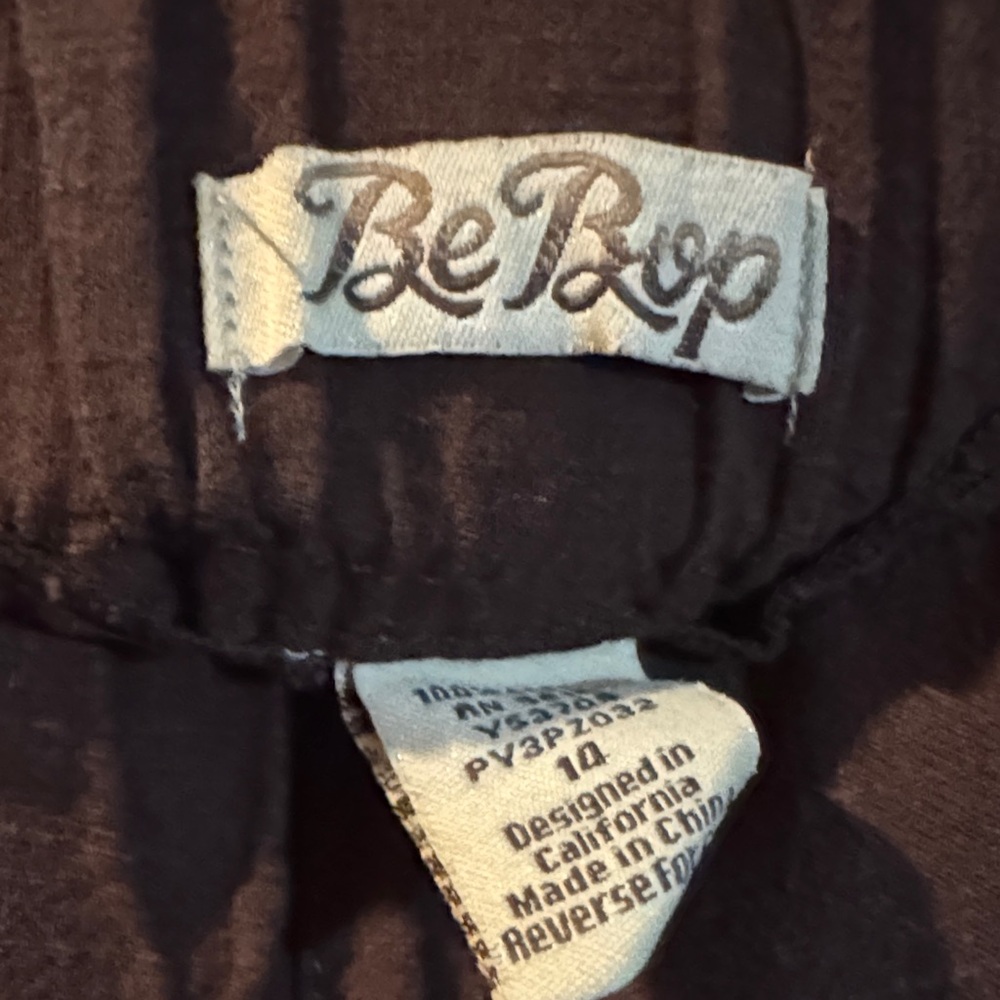 BeBop Brown Capris with Branded Script Label size 14